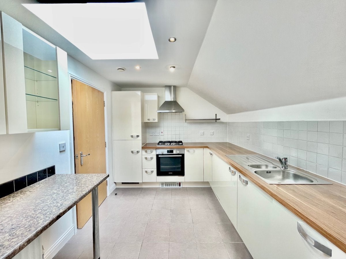 Flat Buttery Mews in London