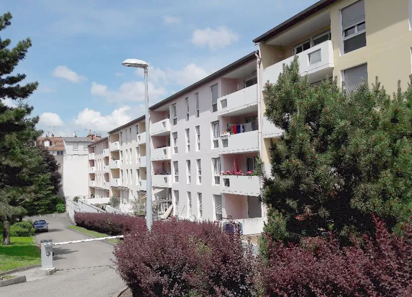 Appartement Rue Bernard Palissy à Saint-Étienne