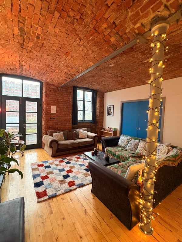 Room Cambridge Street in Manchester