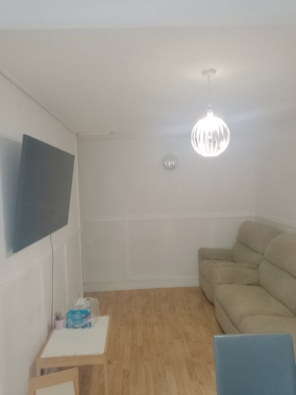 Room Winforton Close in Redditch
