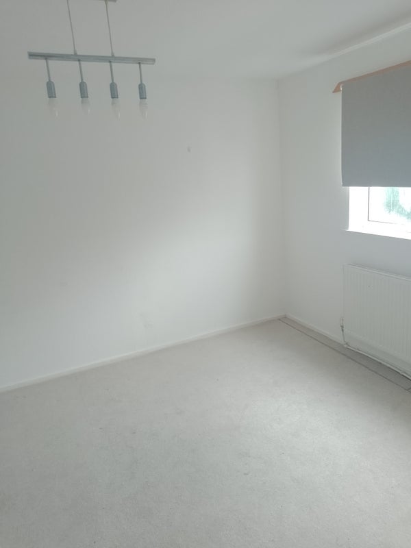 Room Winforton Close in Redditch