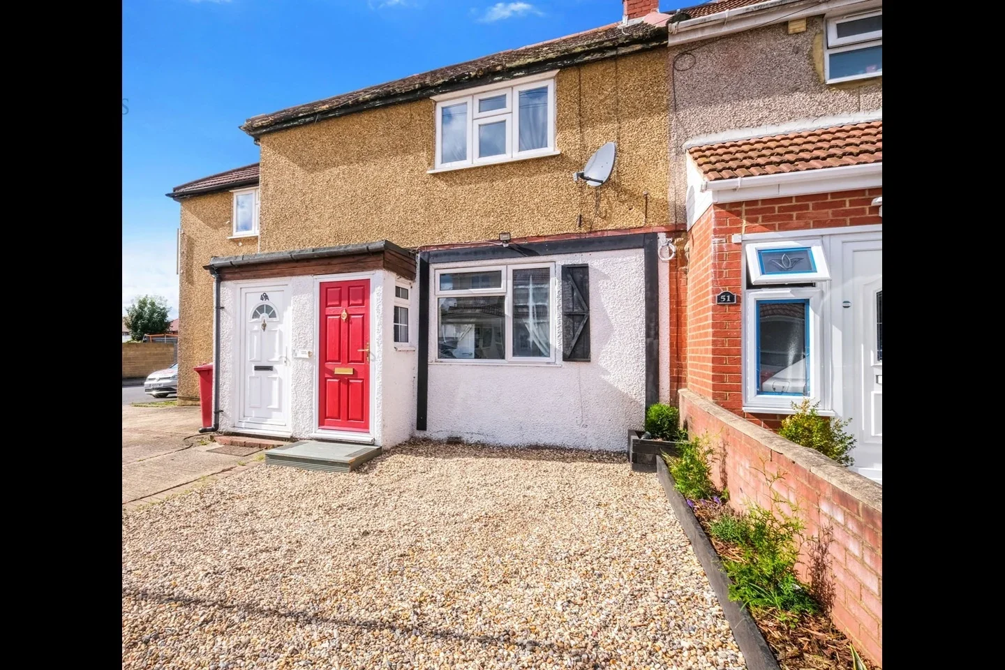 Flat Villiers Road in Slough