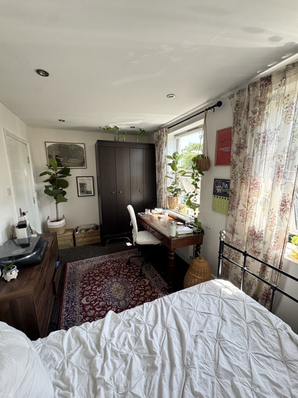 Room Melbourne Grove in Greater London