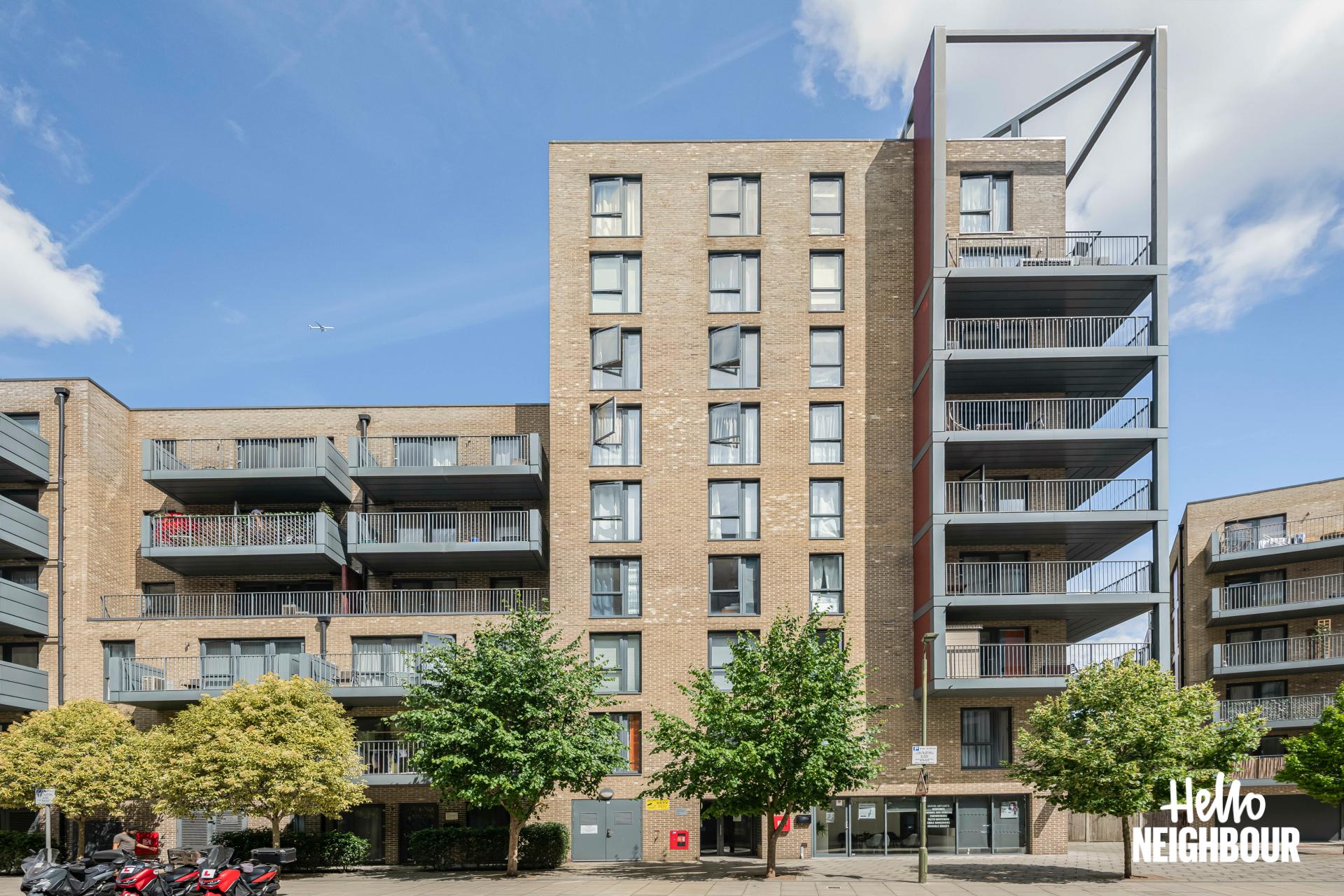 Flat Salk Close in Greater London