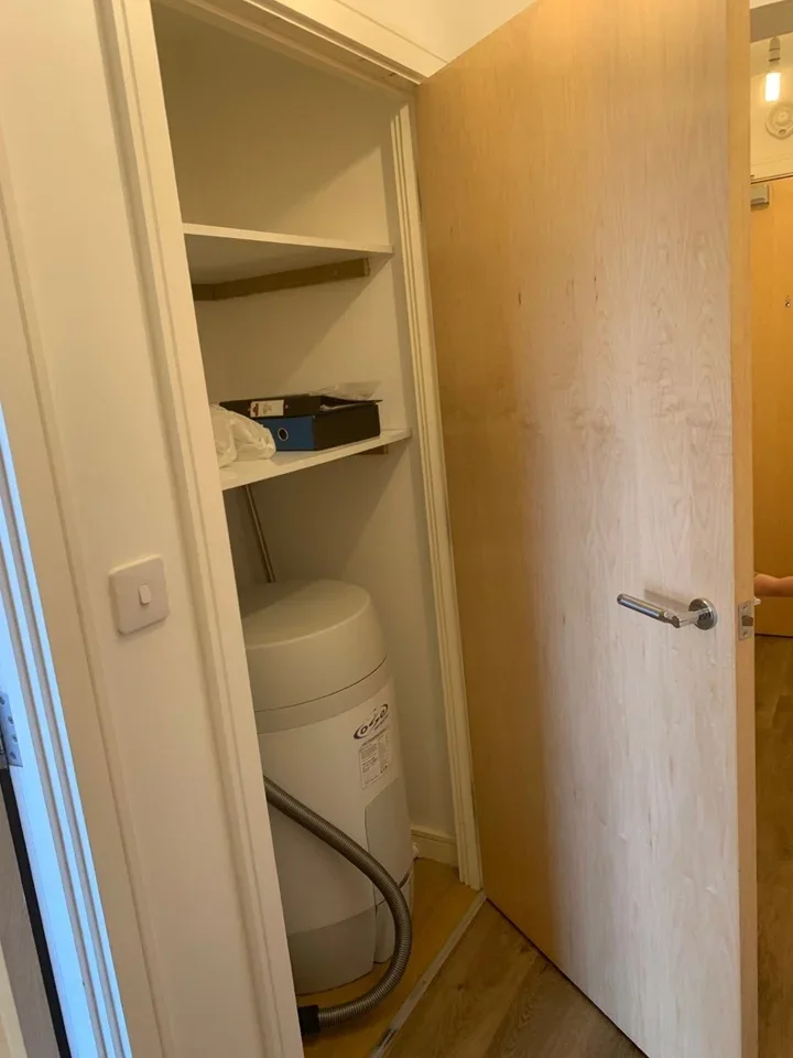Flat Lodge Causeway in Bristol