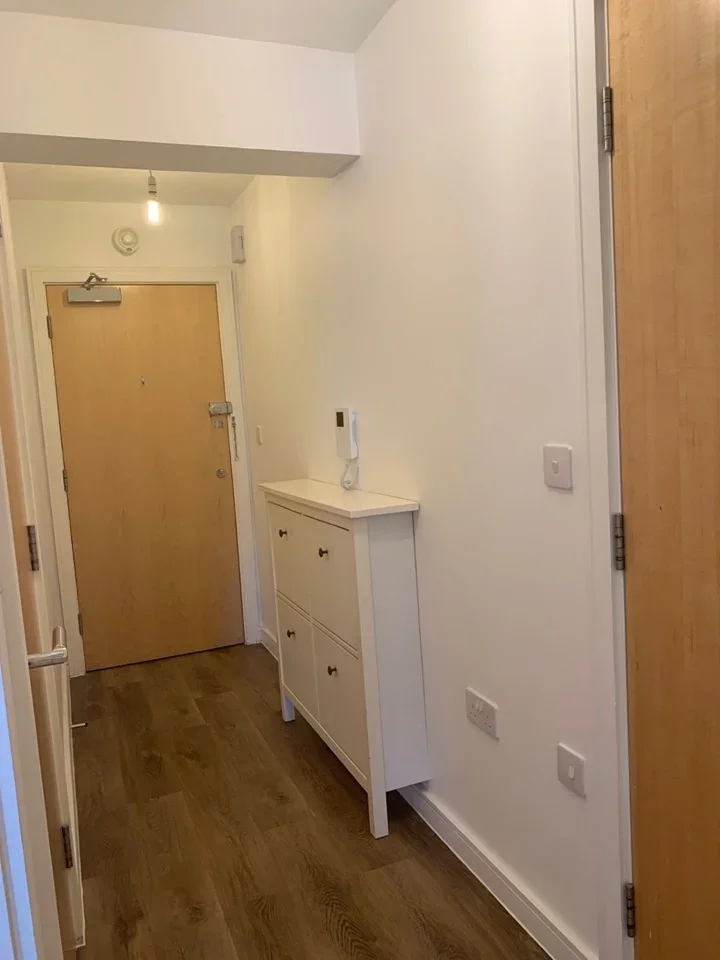 Flat Lodge Causeway in Bristol