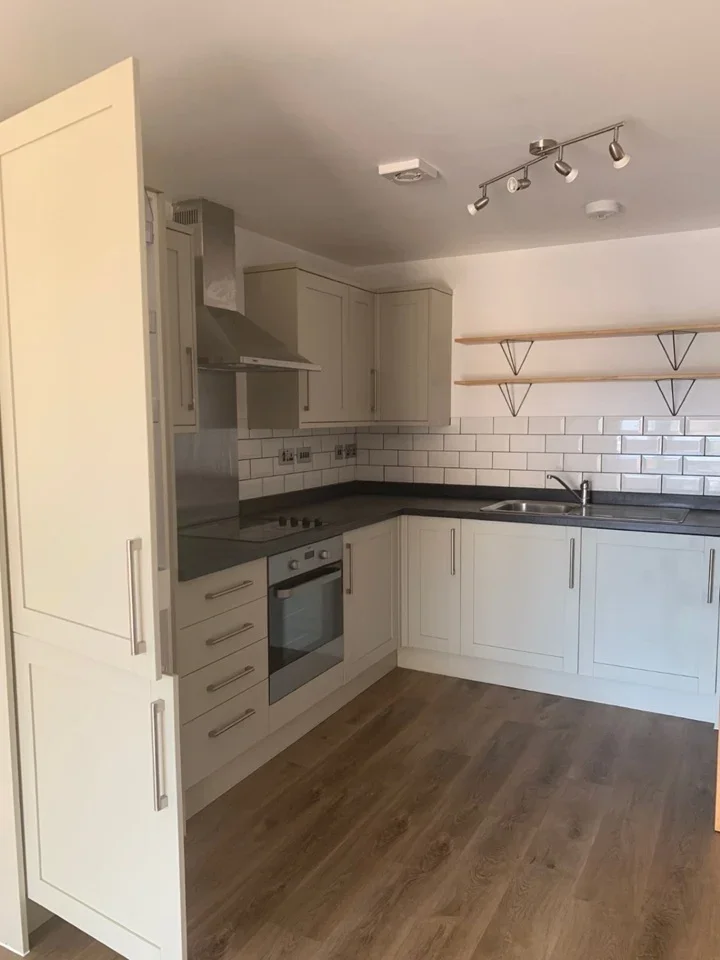 Flat Lodge Causeway in Bristol