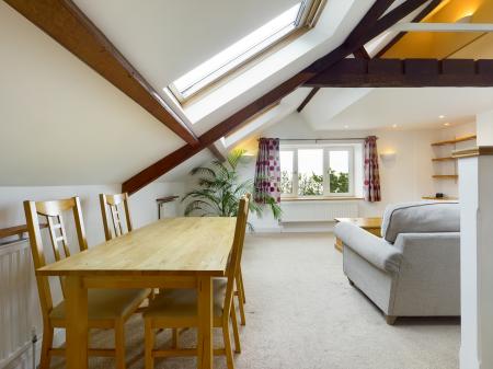Flat Penmaen Terrace in Swansea