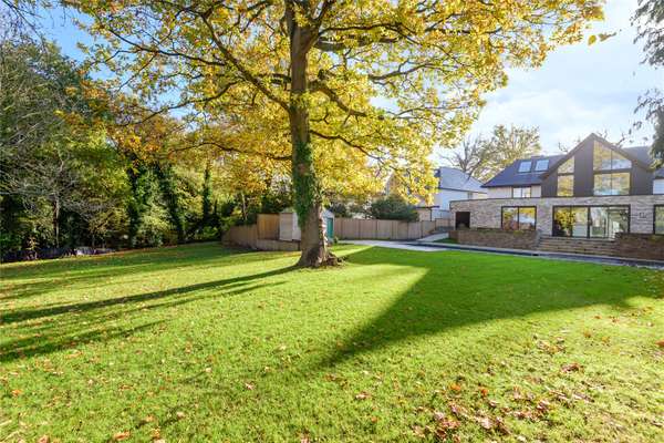 House Heathfield in Greater London