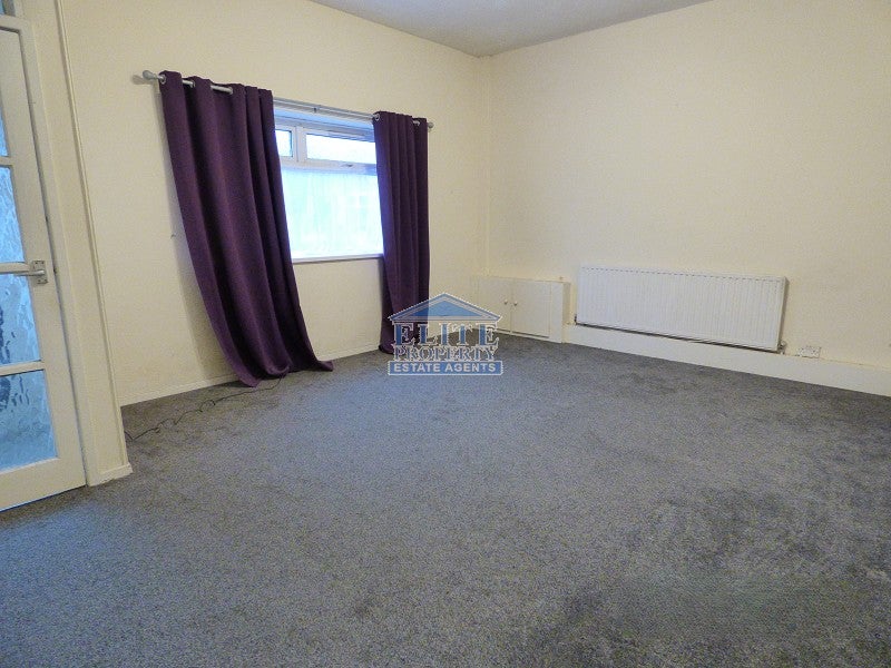 Flat Prince Road in Kenfig Hill