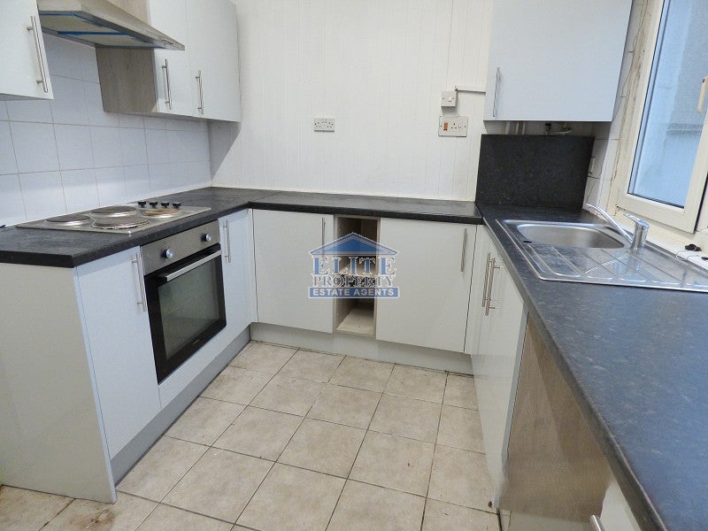 Flat Prince Road in Kenfig Hill