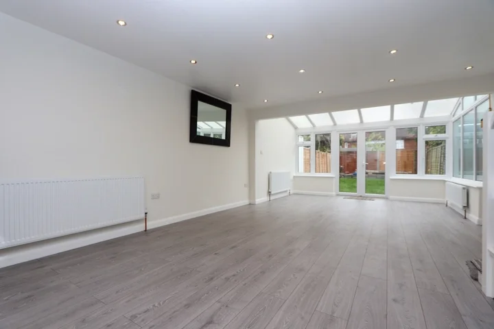 House Manford Way in Greater London