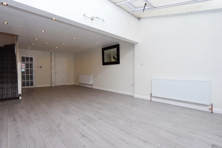 House Manford Way in Greater London