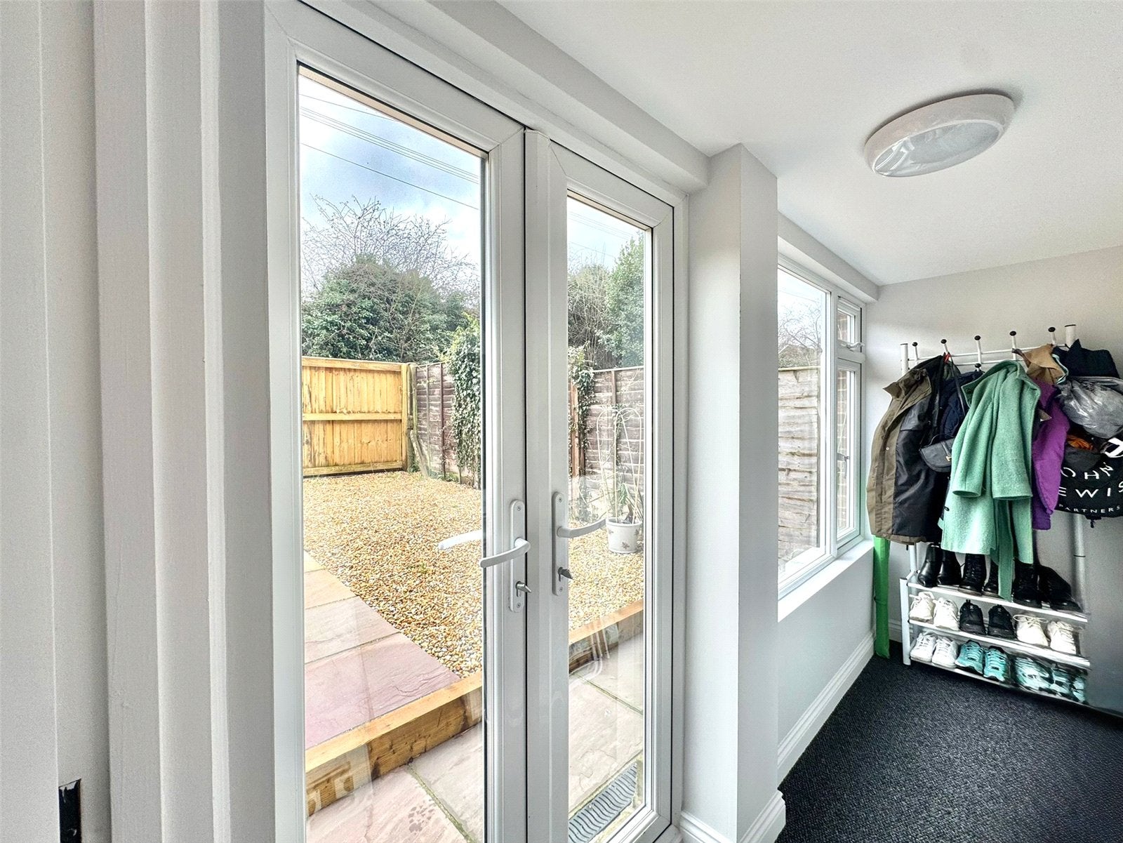 Flat Weydon Lane in Waverley