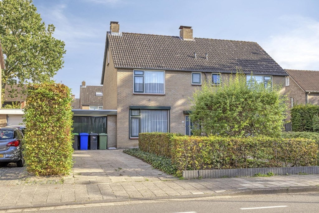 Huis Zeldenrustlaan 10 in Terneuzen