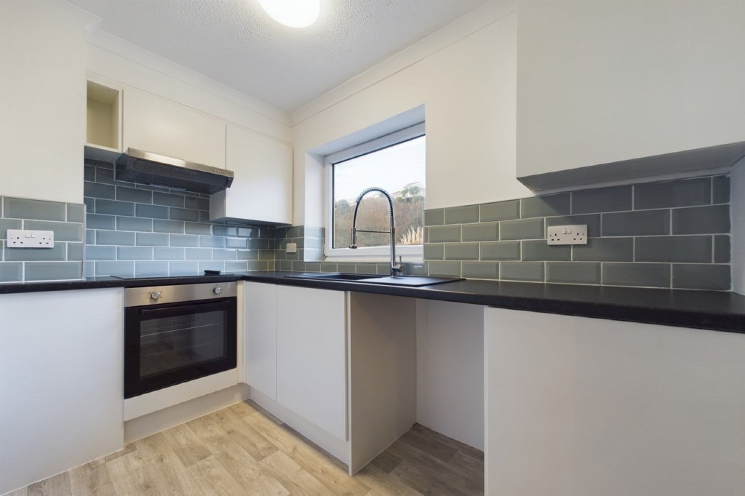 Flat Sandgate Esplanade in Folkestone and Hythe District
