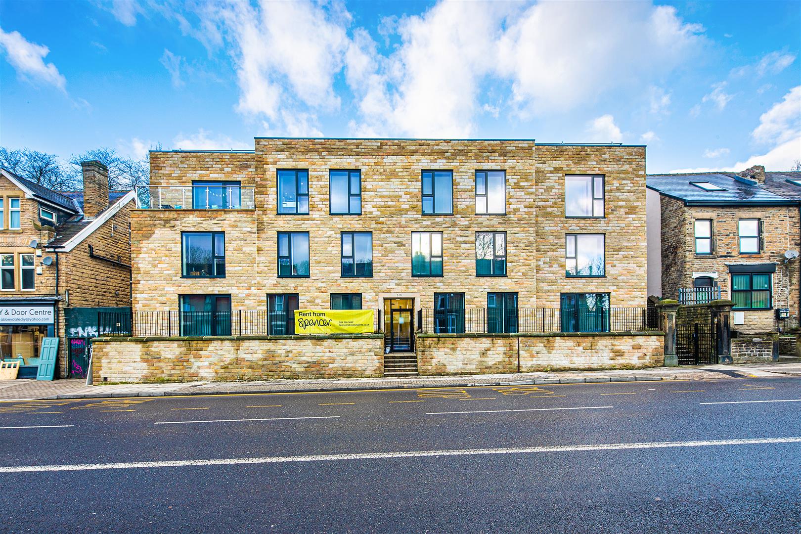 Flat Abbeydale Road in Sheffield