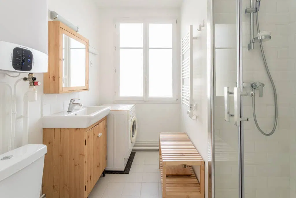 Flat Rue Clément Bayard in Levallois-Perret