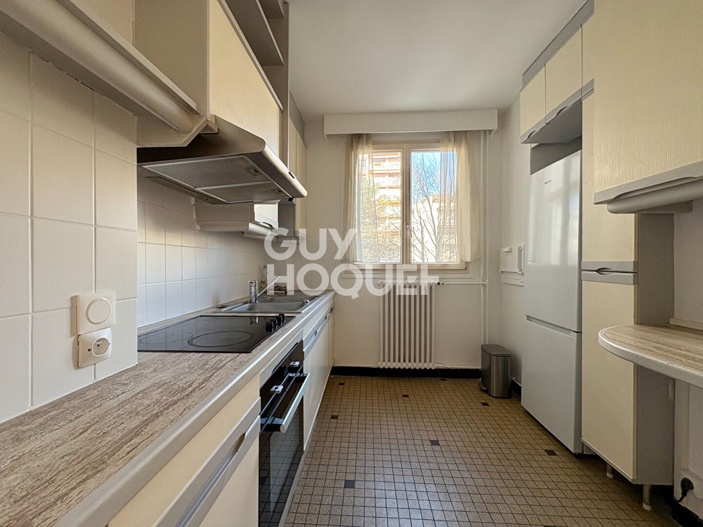 Flat Rue du Docteur Charles Jubert in La Garenne-Colombes