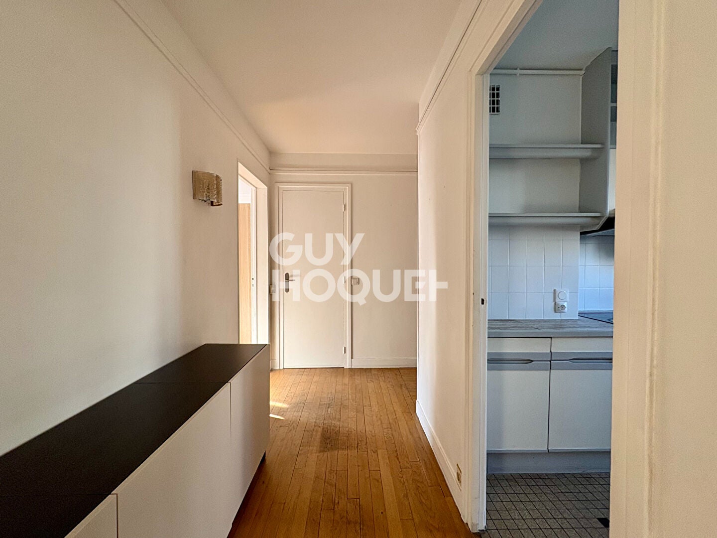 Flat Rue du Docteur Charles Jubert in La Garenne-Colombes