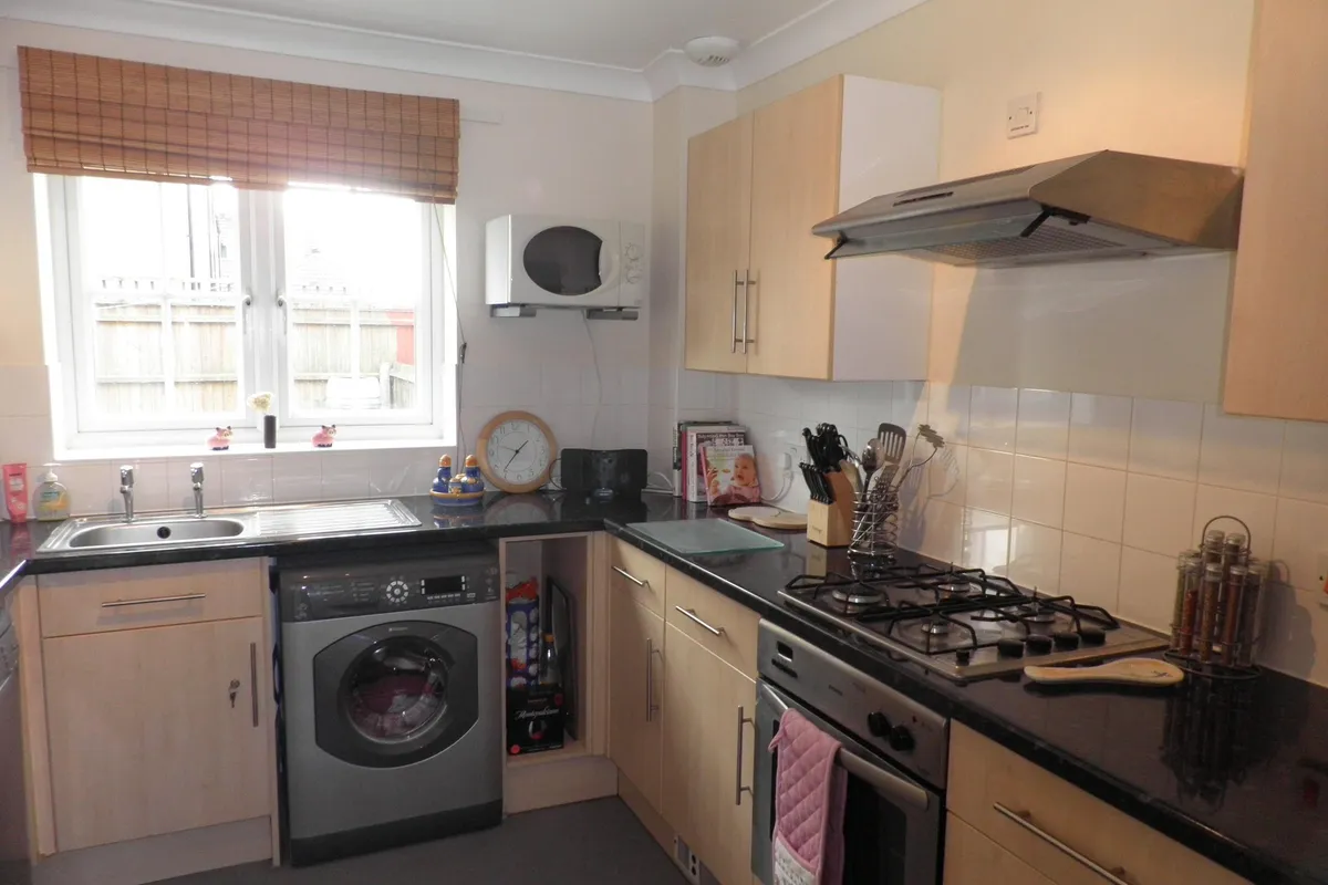 House Riverbank Close in Fenland District