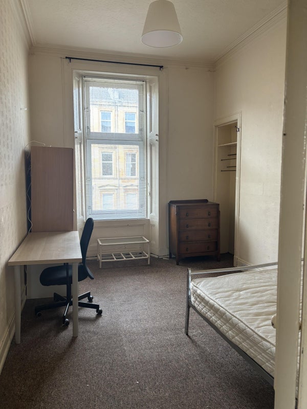 Room Carrington Street in Glasgow