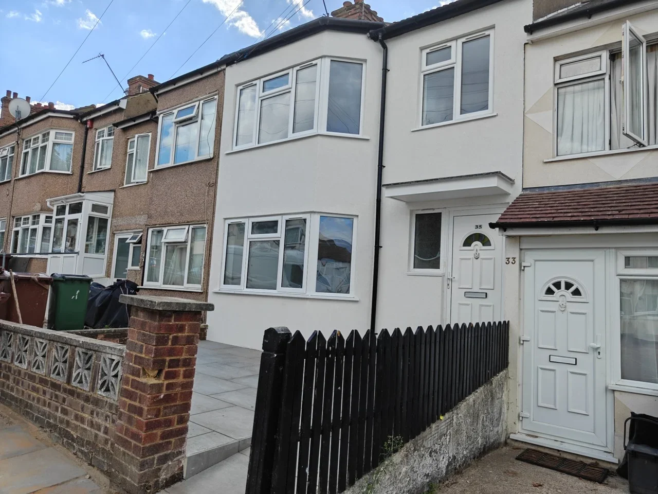 House Whitby Road in Greater London