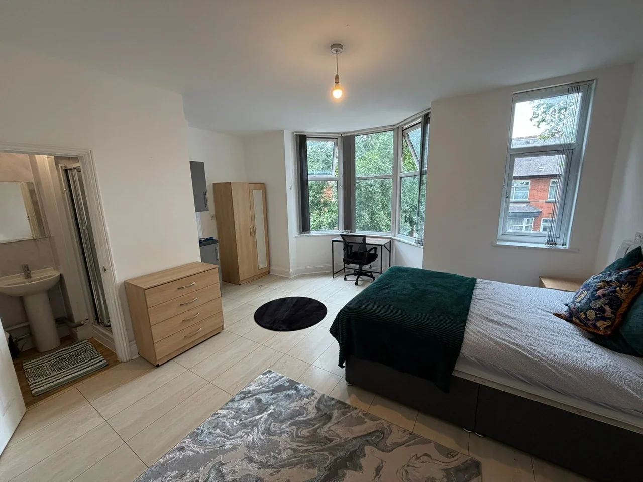 Room Upperton Road in Leicester