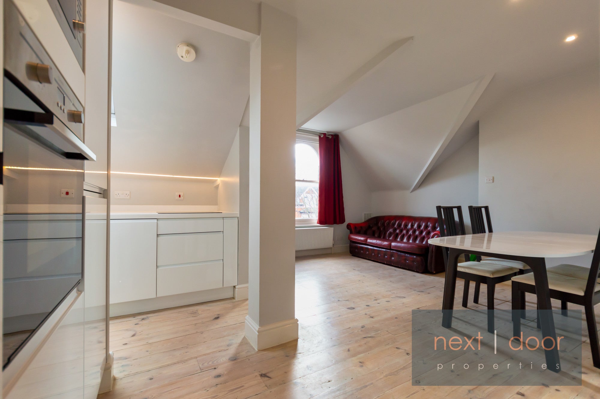 Flat Knatchbull Road in London