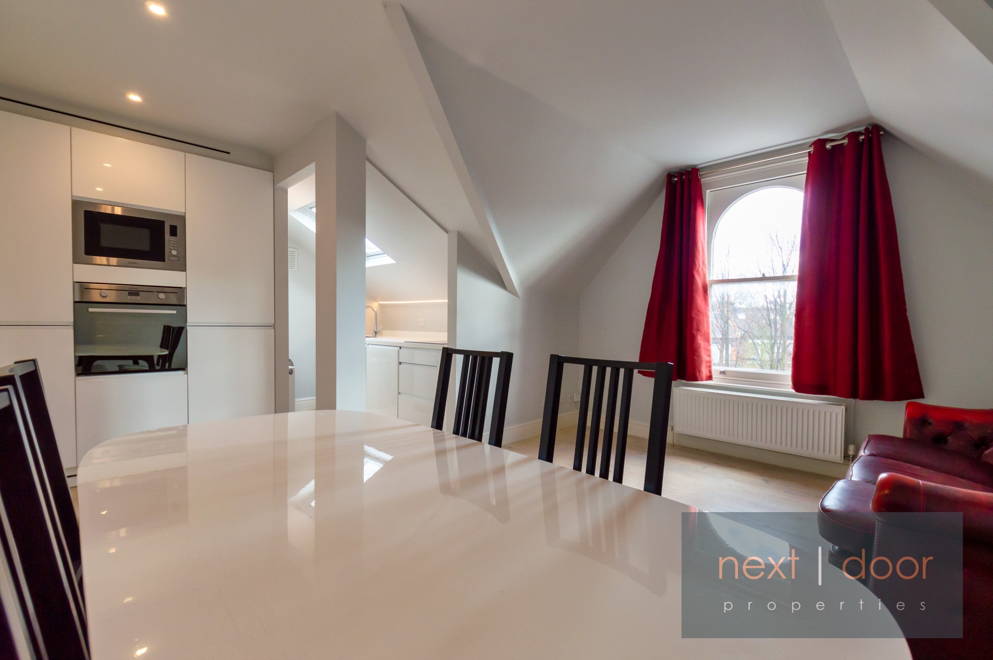 Flat Knatchbull Road in London