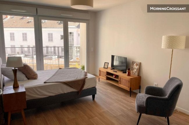 Flat Rue Joseph Servas in Châlons-en-Champagne