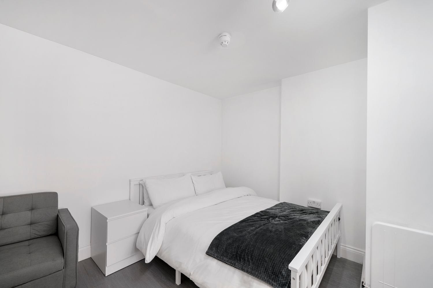 Flat Blenheim Terrace in City of Westminster