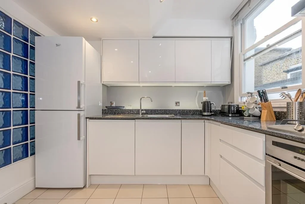 Flat Ashburn Gardens in Greater London