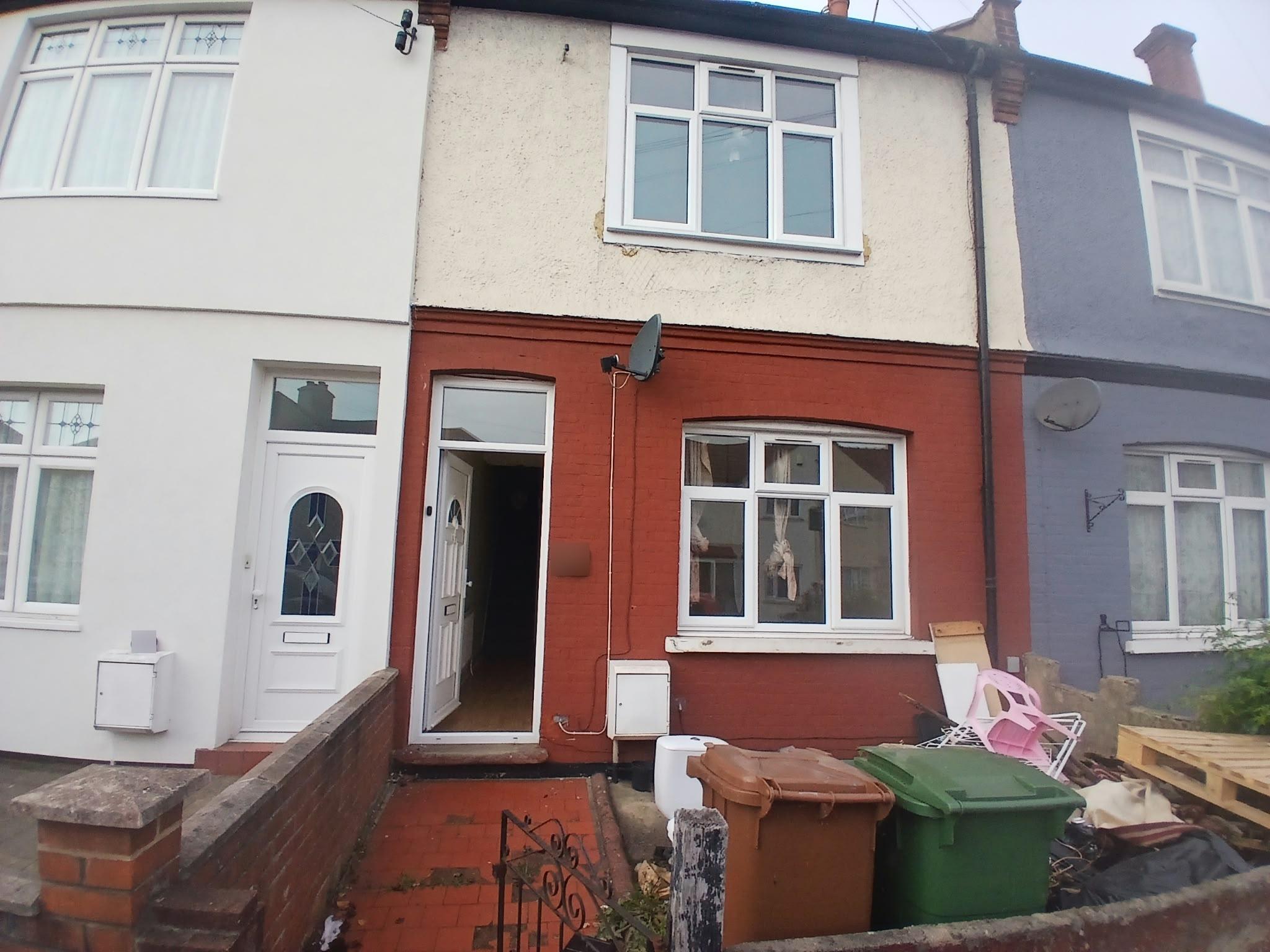 House Collingwood Road in Greater London