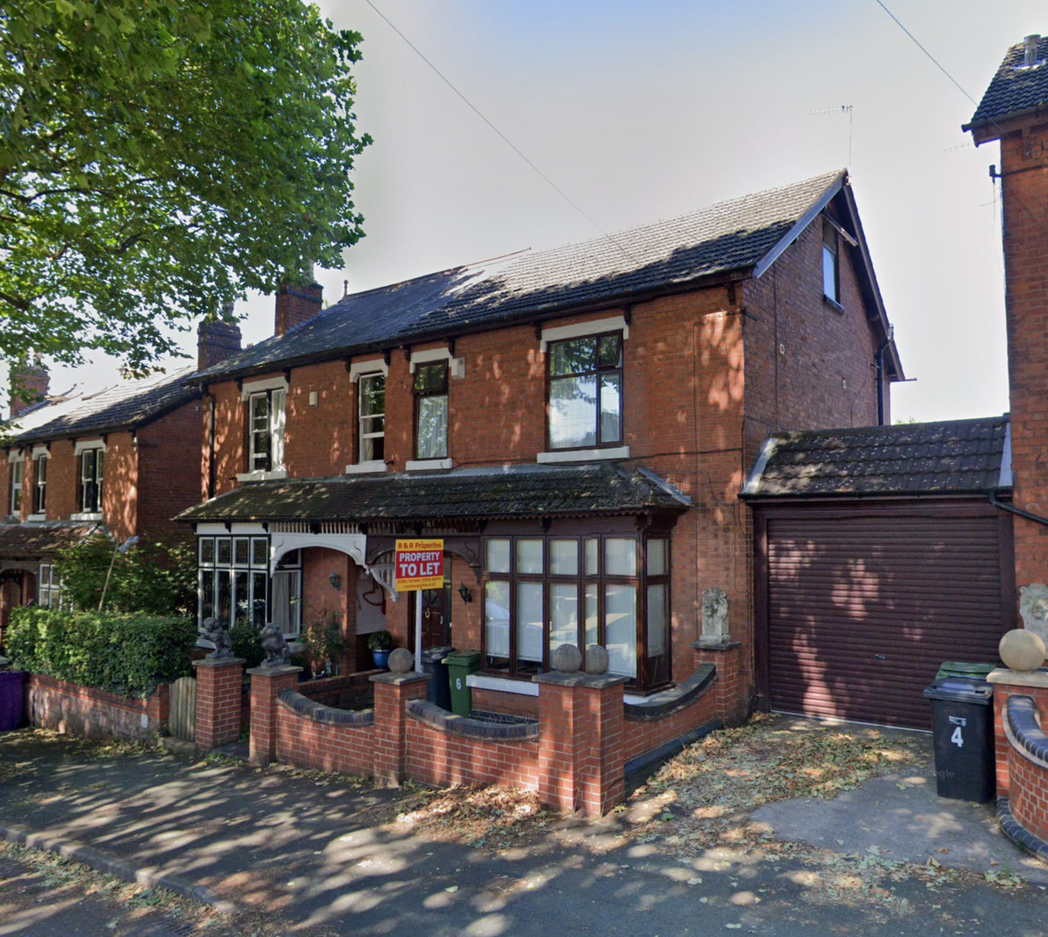 Room Lonsdale Road in Wolverhampton