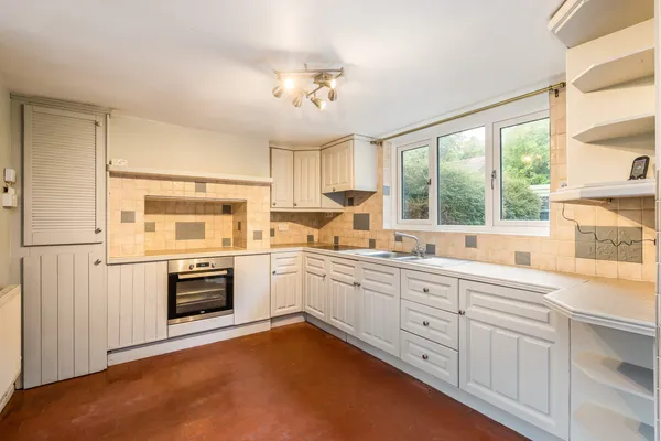 Flat Best Beech Hill in Wealden