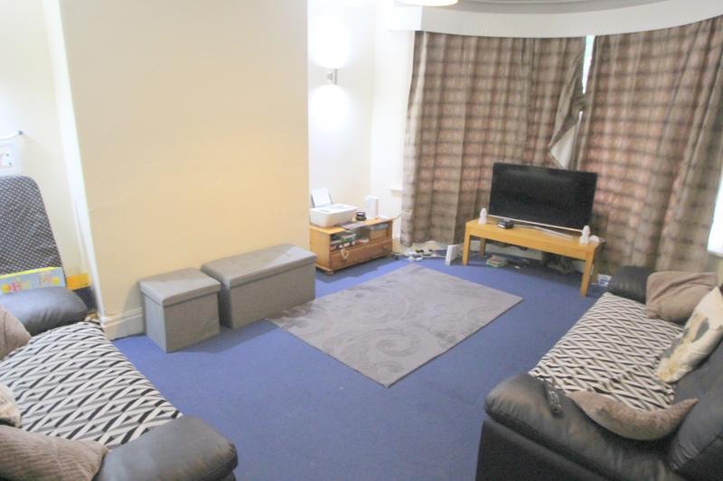 House The Turnways in Leeds