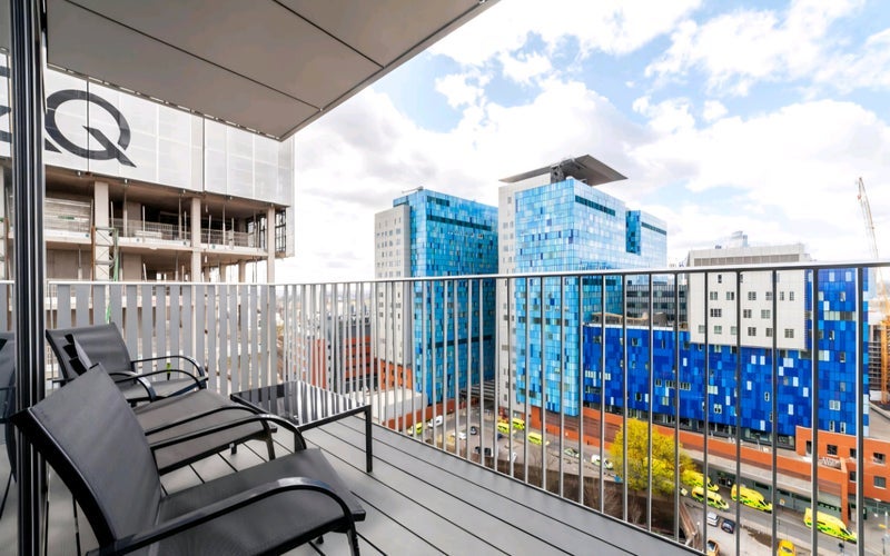 Flat Raven Row in Greater London