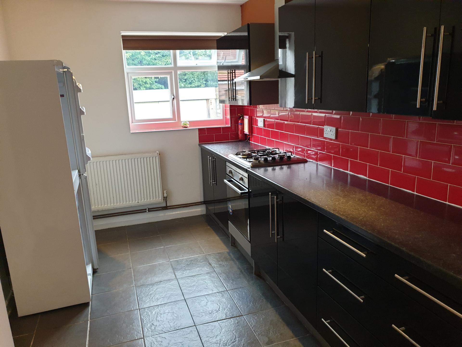 Flat Ashdene Road in Manchester