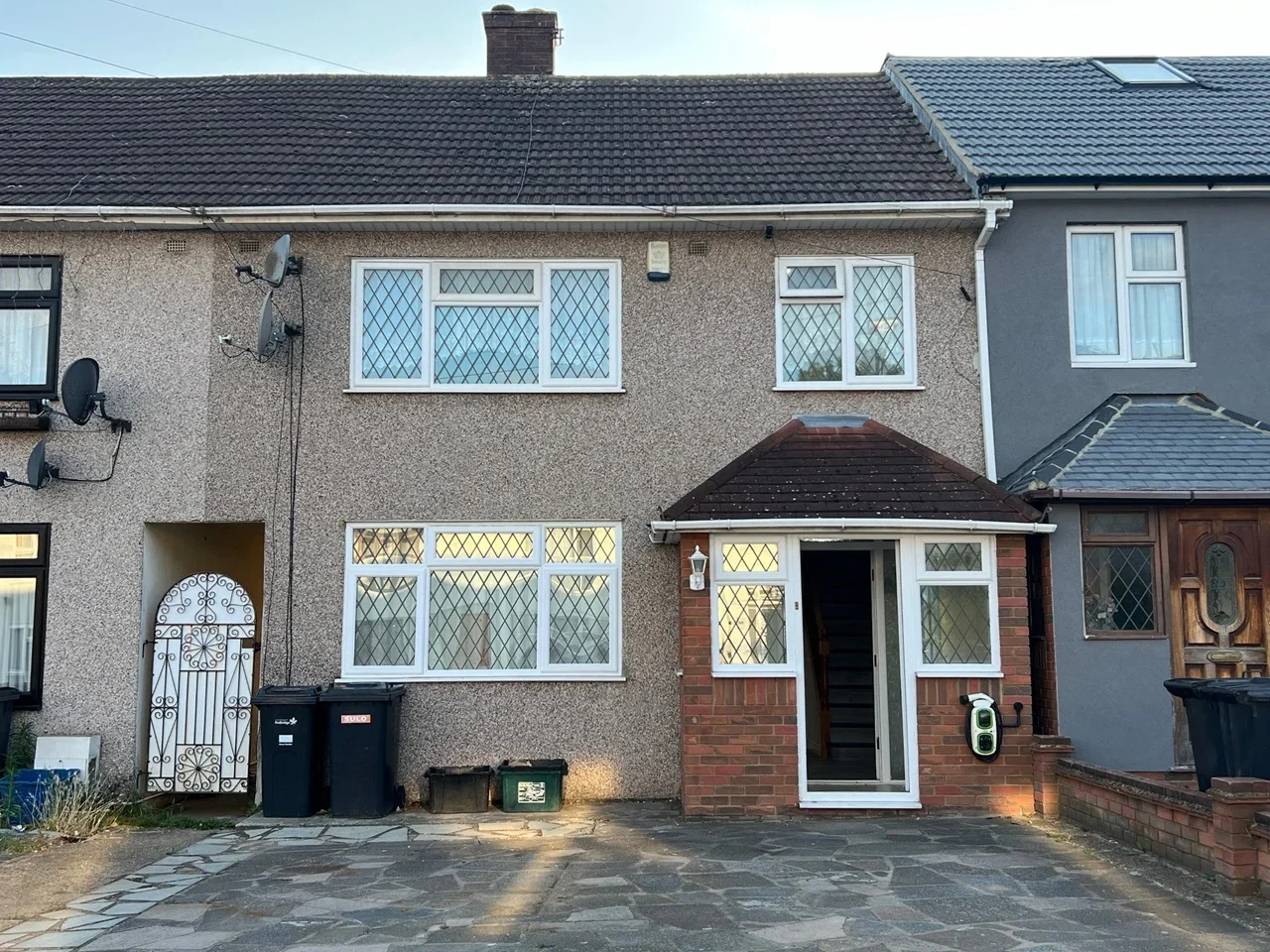 House Fletcher Road in Greater London