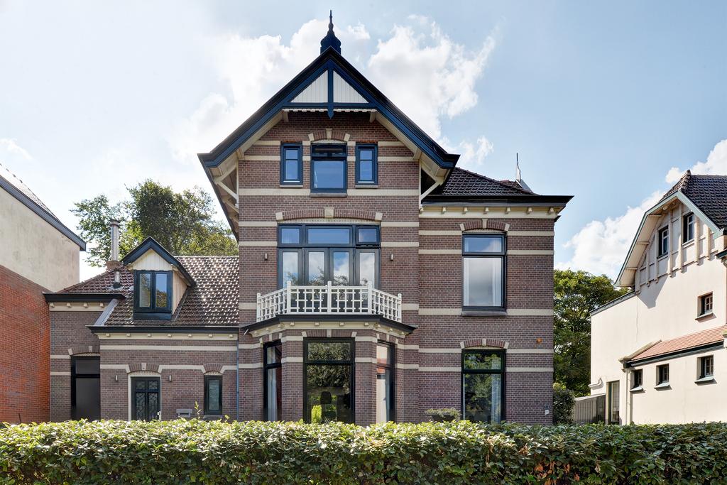 Vrijstaande woning te koop: Kanaalstraat 244, Ijmuiden
