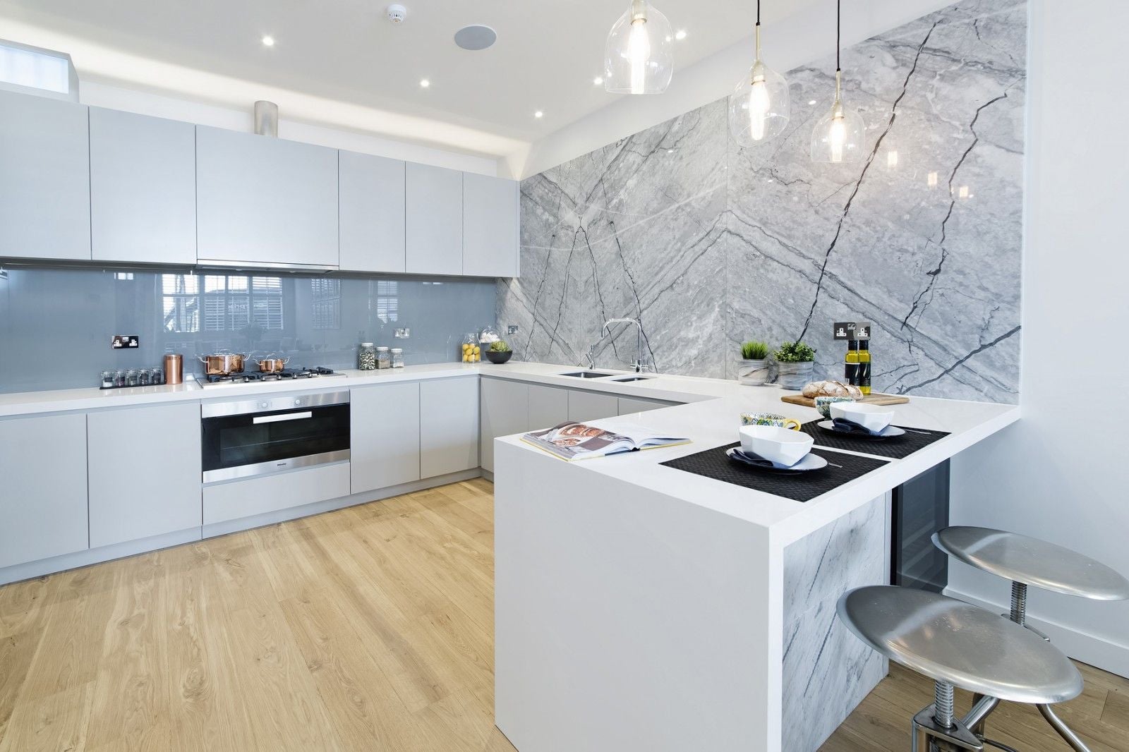 House Pavilion Road in Greater London