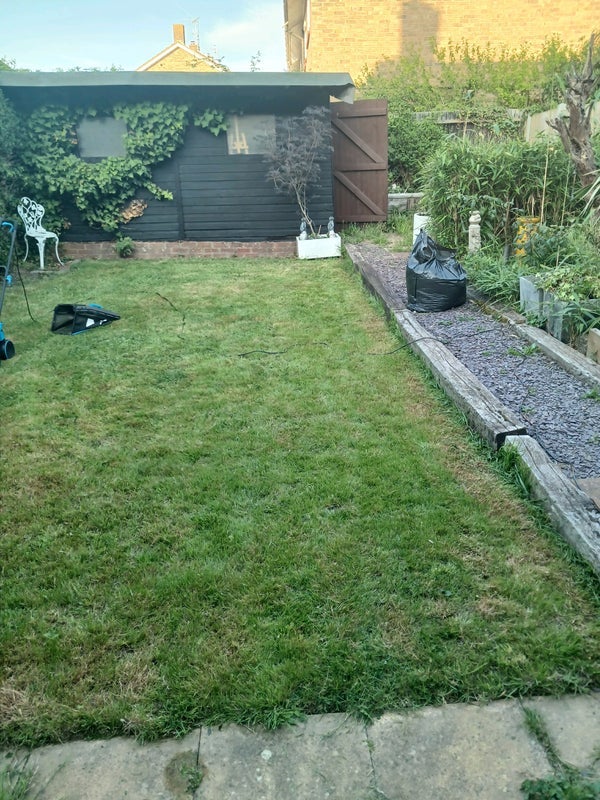 Room Lavant Close in Crawley