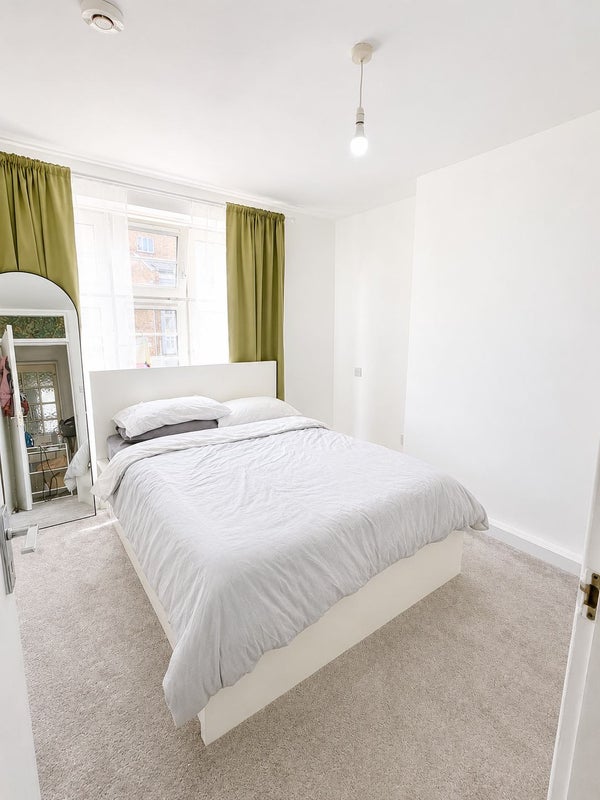 Room Sutton Street in Greater London
