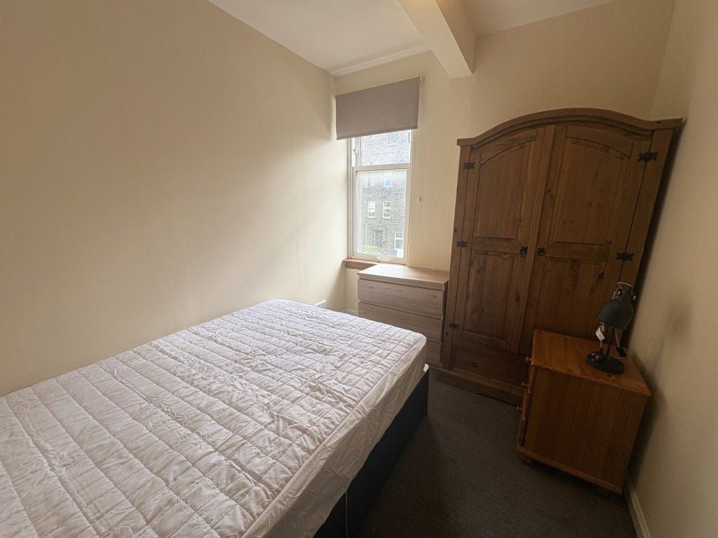 Room Morgan Place in Dundee