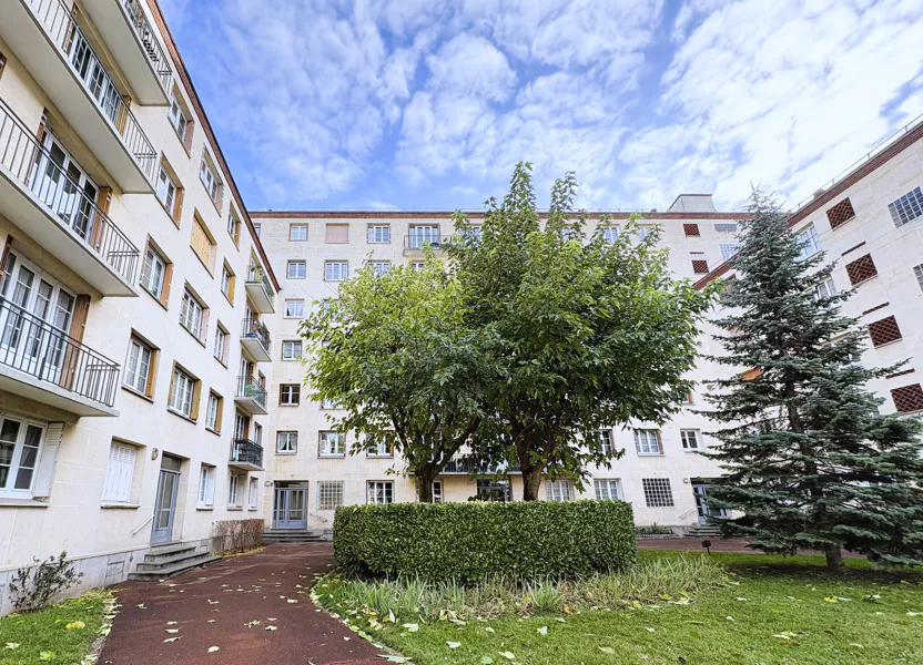 Appartement Rue des Pilotes à Bry-sur-Marne