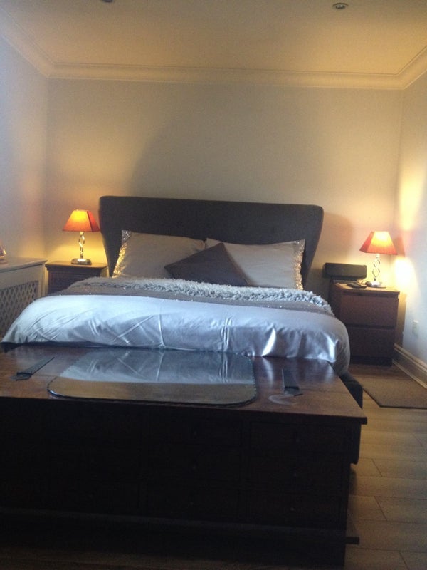Room Kensington High Street in Greater London
