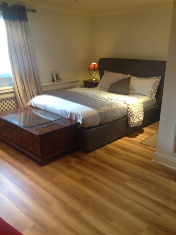 Room Kensington High Street in Greater London