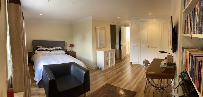 Room Kensington High Street in Greater London
