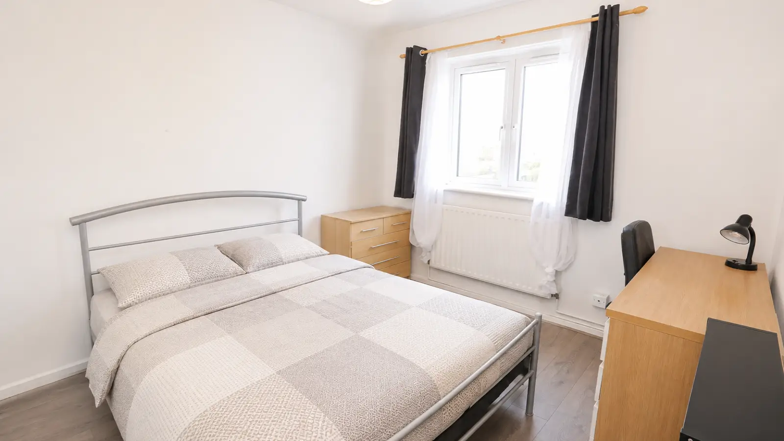 Room Beaumont Square in Greater London